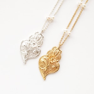 Heart of Viana Necklace • 925 Sterling Silver Filigree Necklace • Portuguese Filigree Pendant Pearl Necklace • Dainty Portuguese Jewelry