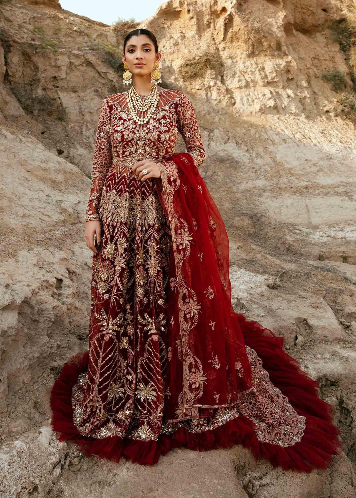 heavy Embroidered Pakistani bridal red dress indian designer image 2