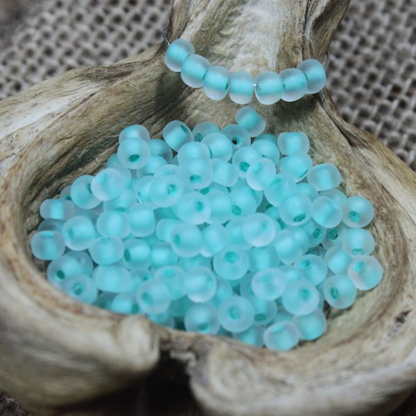 6/0 Matte Frosted clear Turquoise lined Czech Seed Bead  (10g) (B0288), Size 6 turquoise seed bead, matte frosted clear turquoise lined