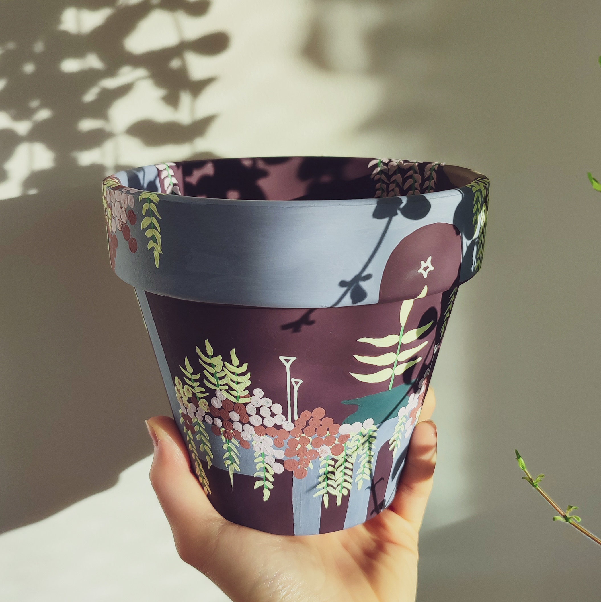 Indoor plant pot / Hand painted / With drainage hole / 15cm diameter pot / Plant pots / Terracotta