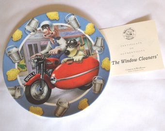 Wallace and Gromit Rare 'The Window Cleaners' Collectible Plate by Compton and Woodhouse