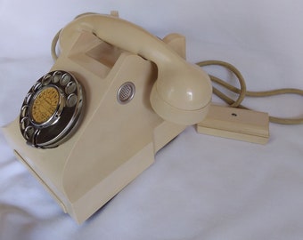 Vintage Rare Phone Bakelite - 1950s