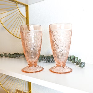 Pair of 2 Pink Glass Footed Tumblers, Iced Tea Glasses, Pink Tiara Exclusives Sandwich Pattern Cups, Pink Vintage Glasses