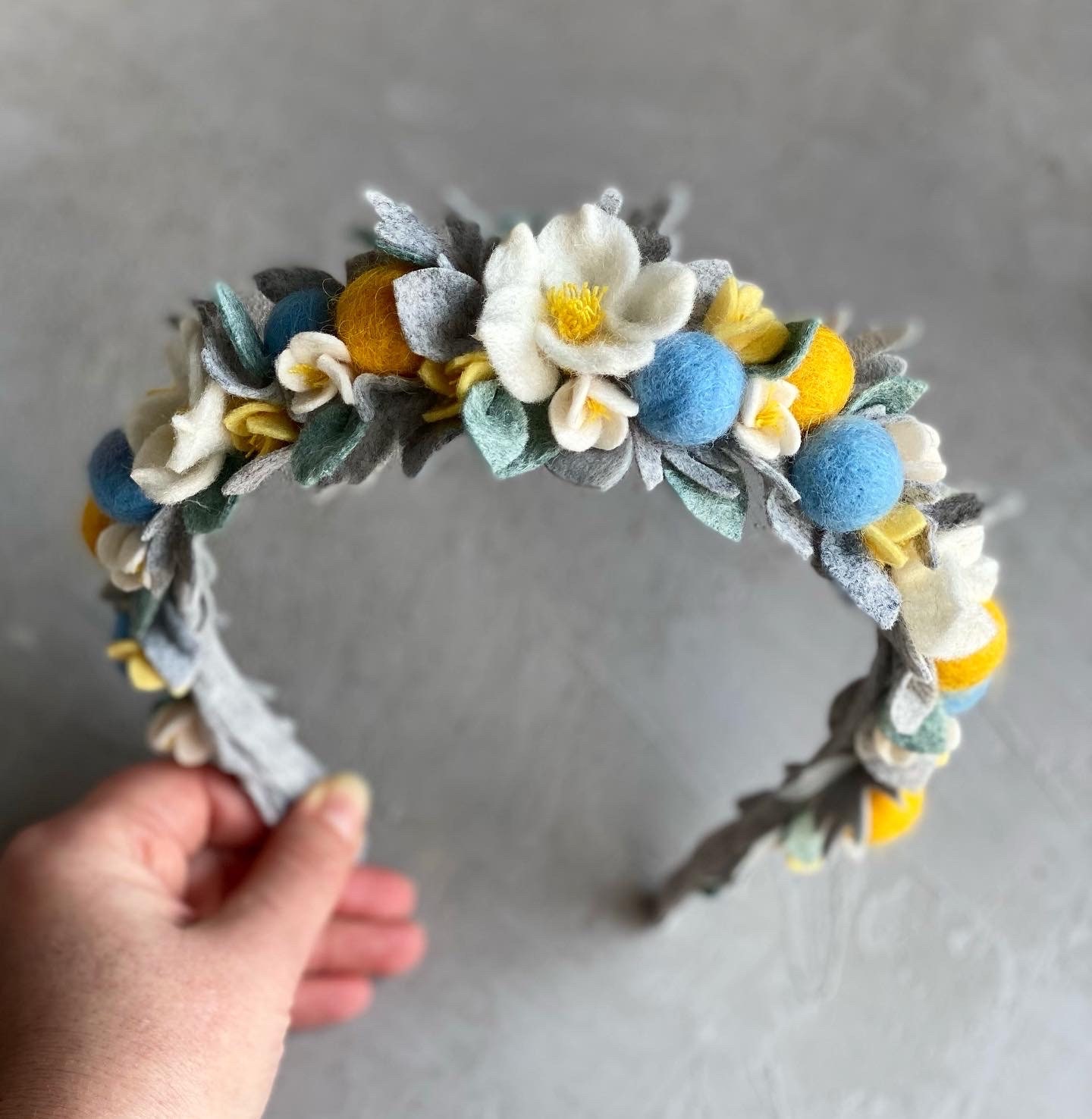 Felt flower, accessories with flowers, felt flower crown child, yellow-blue crowns, summer, spring wreaths, Ukrainian flag, flora headband