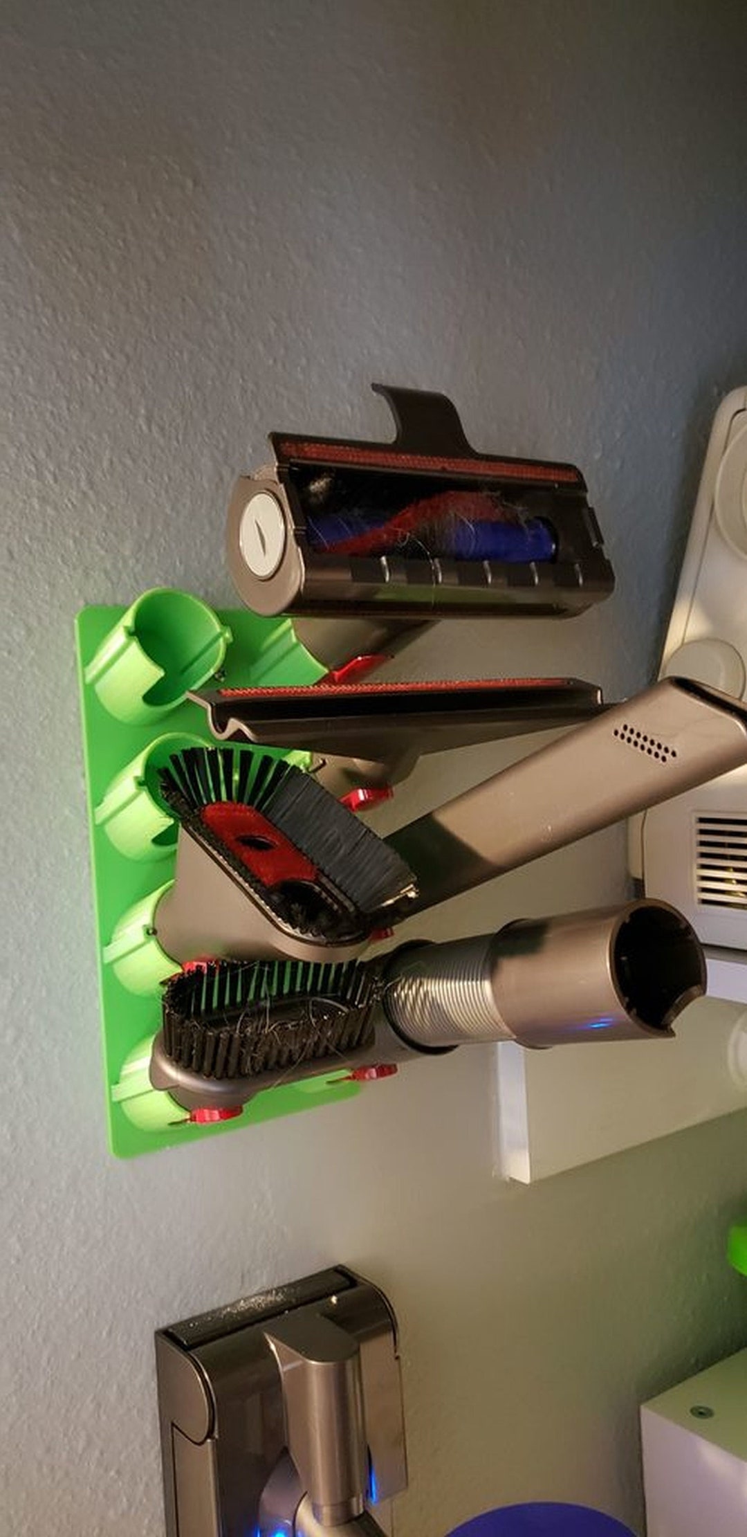 Wall Mount for Dyson V7 V8 V10 V11 V15 Accessories 3D Printed Dyson
