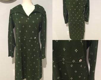 Vintage 1960’s Green Boho Dress Size Medium Wool Blend Long Sleeved Zipper Buttoned Geometric Funky Psychedelic Dress Fall Winter Earthy