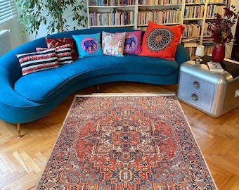 Vintage Heriz Teppich: Rot und Marine Teppich