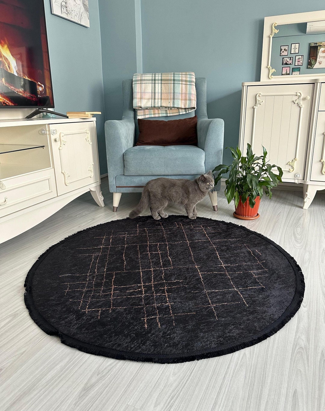 Round Gothic Rug Mid Century Modern, Rugs for Bedroom, Dark Academia Rug, Gothic Rug ...