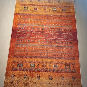 Dywan bawełniany w kolorze spalonej pomarańczy: styl anatolijski w stylu vintage kilim