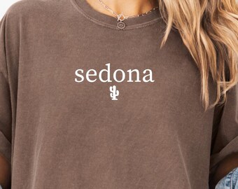 Sedona-reisshirt: minimalistisch woestijnwandelshirt