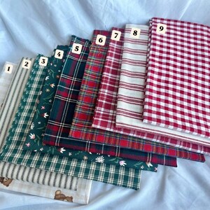 Anpassade julgranskulor med monogramapplikation - Hantverksmässigt tillverkade av återvunnet material bild 7