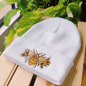 Floral Bumble Bee Beanie - Embroidered Beanie - Boho Beanie - Winter Hat - Hippie Bee Hat - Embroidered Accessory