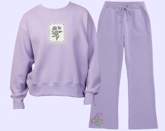 Lavender Embroidered Sweatshirt & Wide Leg Sweatpants Matching Set - Women's February Violet Fleece Heavyweight Crewneck