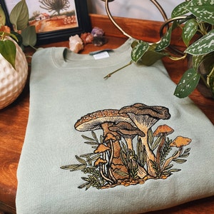 Sage Fungi Foliage Embroidered Crewneck - Unisex Mushroom Fleece Pullover - Fall Sweater - Gifts for Her/ for Him - Cottagecore - Indie