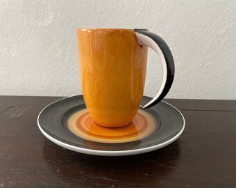 Tasse mit Teller