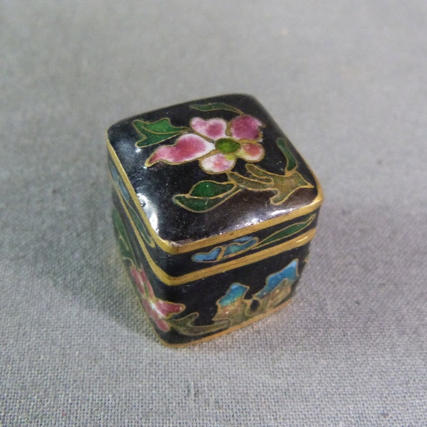 Französische Vintage Cloisonne emaillierte quadratische Form Pillendose Blumen