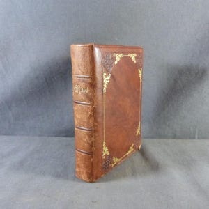 1932年 フランス語 Missel ミサ典 革装丁 三方金 挿絵入り 祈祷書