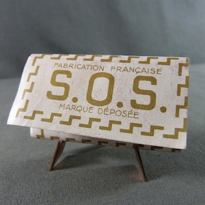Vecchia carta per sigarette marca S.O.S. Carta di qualità superiore