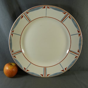 Large Art Deco Dish in LONGWY earthenware Model &quot;729&quot; ca.1930