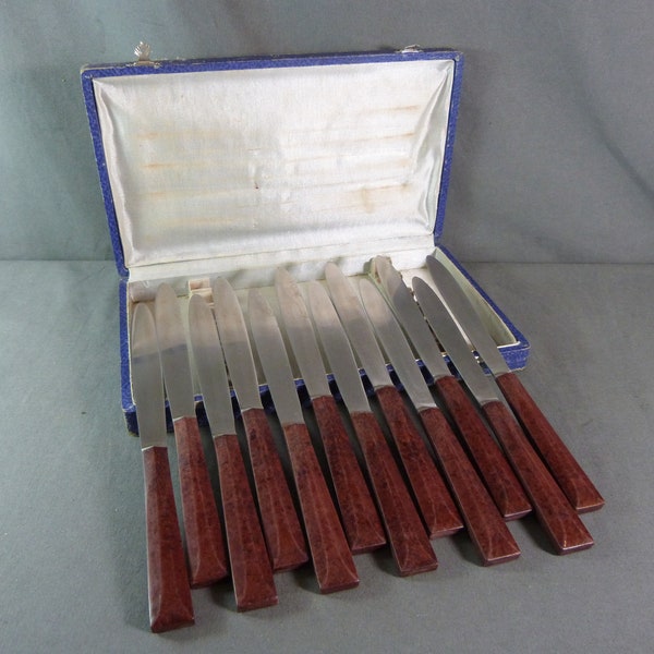 Coltelli vintage francesi in acciaio inossidabile con manico in bachelite Art Déco 12 pezzi, anni '30-'40