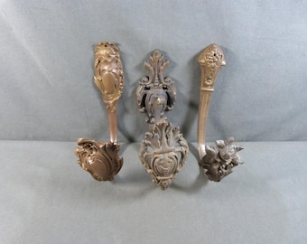 Pair of gilt bronze curtain tiebacks in Rocaille Rococo style late 19th century