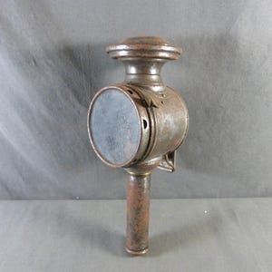 Antique French carriage lantern in tinplate and shock absorber 19th century