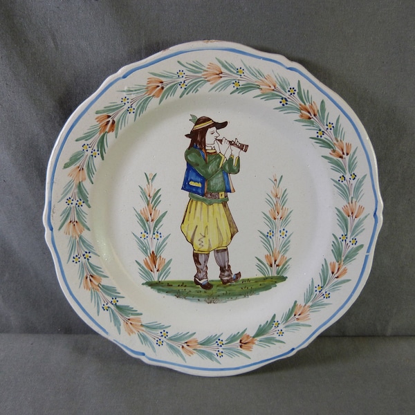 Assiette en faïence HENRIOT Quimper vers 1900 Assiette décorative Breton jouant de la Bombarde