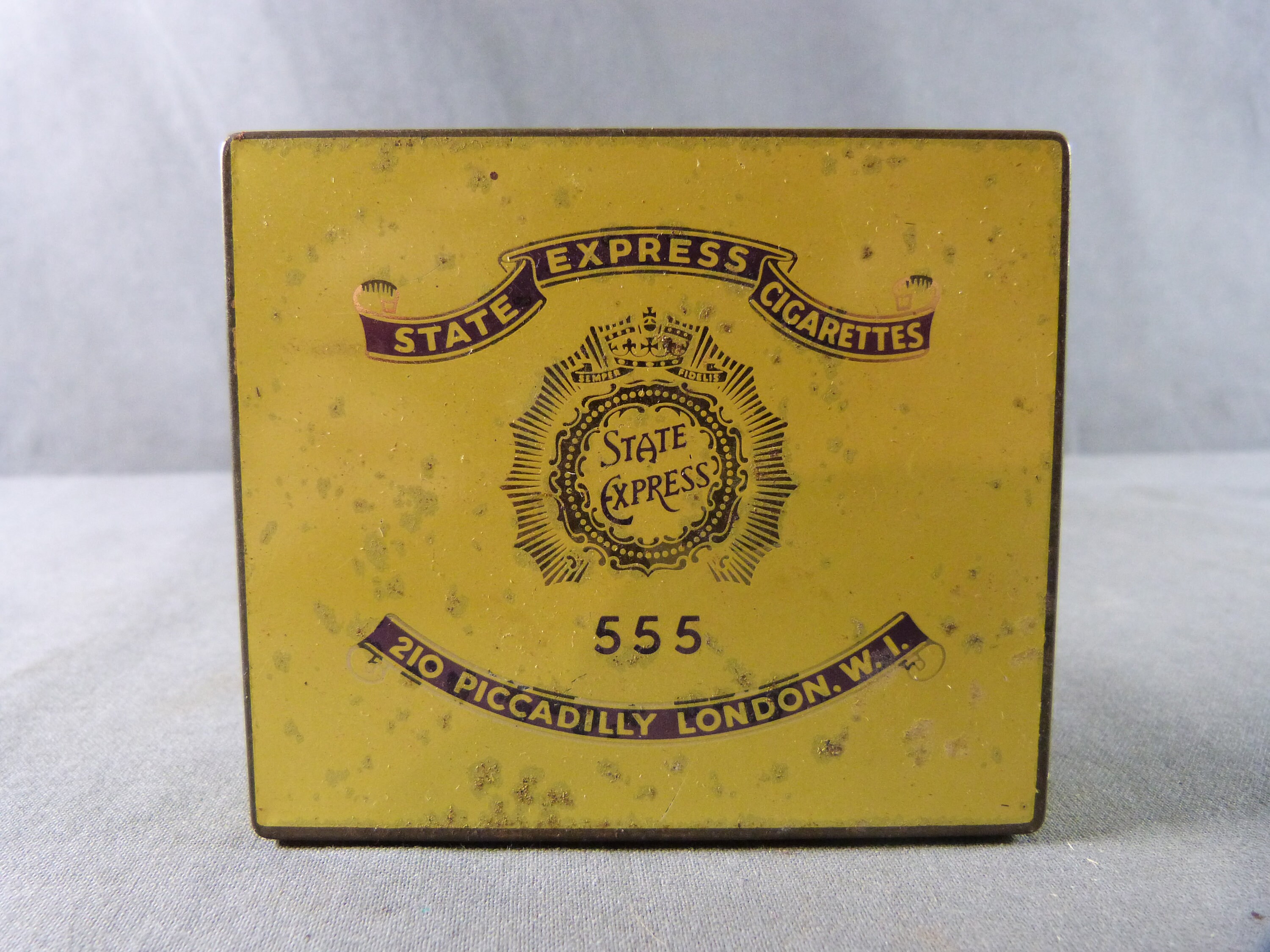 Empty Metal Cigarette Box : 