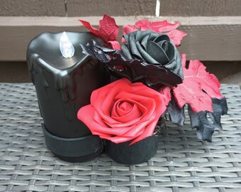 Halloween Candle Decor with Red and Black Rose Floral Bouquet, Floral Arrangement Hostess Gift, Romantic and Eerie Dining Table Centerpiece