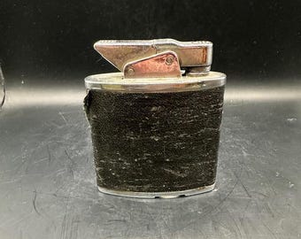 giant cigarette lighter The Giant Cigarette Lighter Nice Collector Item Desk Decor