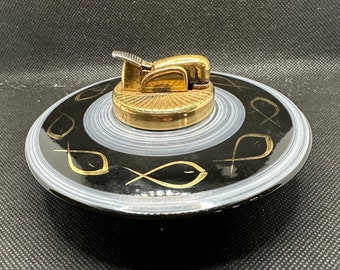 Evans Vintage Round Saucer Style Tabletop Lighter with Gold Fish pattern