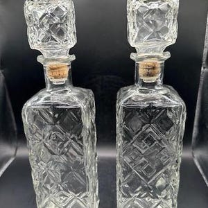 Clear Glass Thatcher Diamond Pattern Decanter