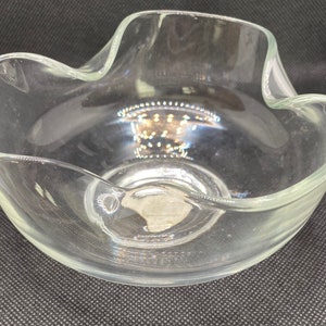 Vintage Anchor Glass Swedish Modern pinched Cigar Ashtray