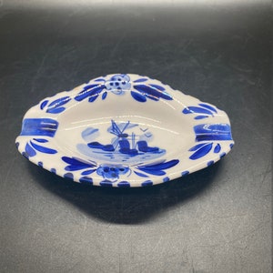 Vintage Small Delfts Blue Hand Painted Holland Ashtray