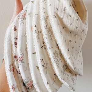 Charlie Bandana Bib