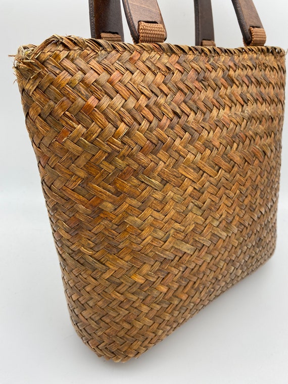 SALE Vintage Raffia Woven Purse with Wooden Handl… - image 2