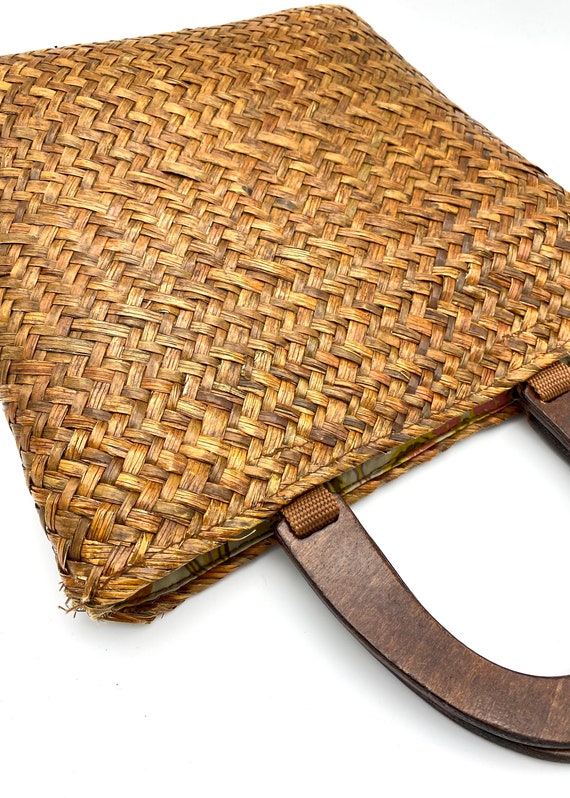 SALE Vintage Raffia Woven Purse with Wooden Handl… - image 5