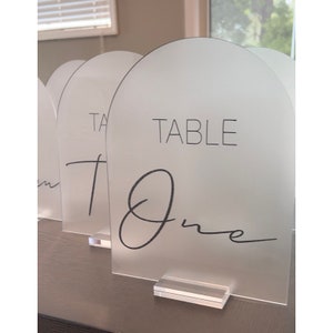 Acrylic Arched Wedding Table Numbers • Modern Table Number Signs •Clear Acrylic Wedding Decor • Reception Table Signage • Frosted Arch Table
