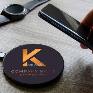 Custom Corporate Logo Business Gift Wireless Charger iPhone Android Original Design Black Silver 15 Watt Fast Charging Pad USB C