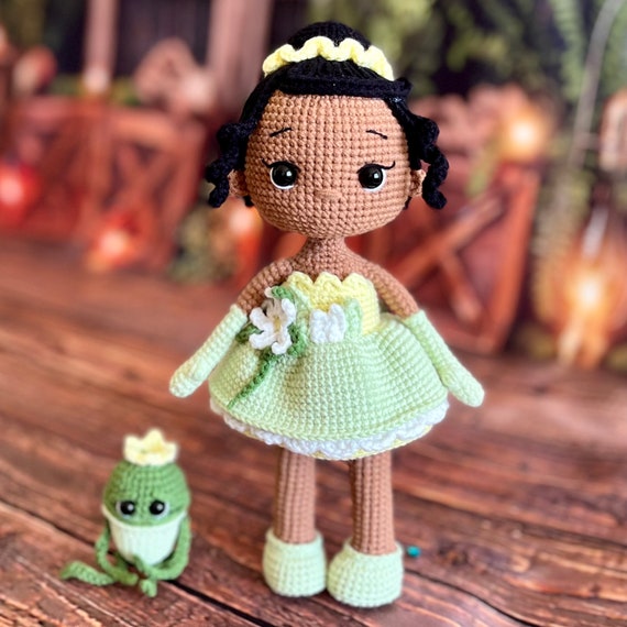 Princess Tiana Doll and Frog Amigurumi Crochet Pattern | English