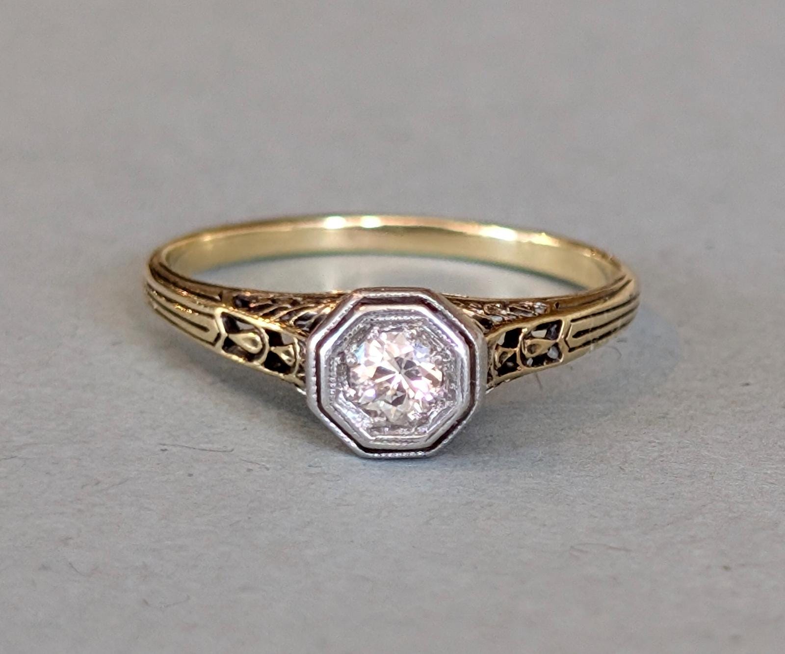 Antique 14ct Gold Diamond Solitaire Engagement Ring