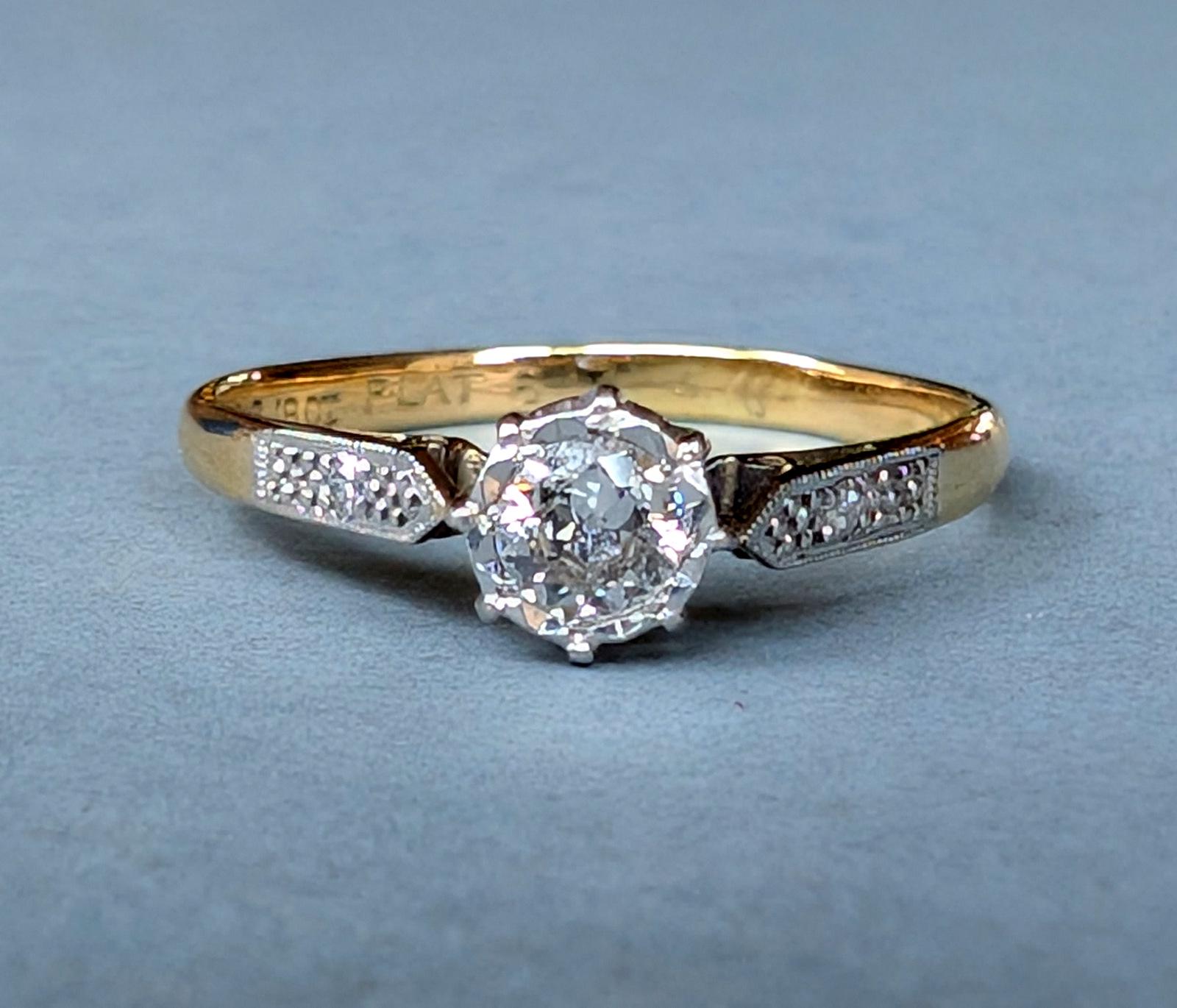 Art Deco 18ct Gold Platinum Diamond Solitaire Engagement Ring
