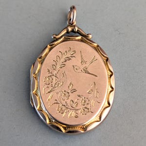 Antique Victorian 9ct Back and Front Locket with Birds