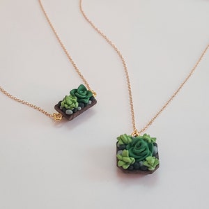 Mini Sukkulenten Halskette | Kaktus und Blumentopfanhänger aus Holz
