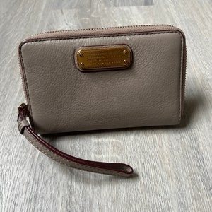 VTG Marc by Marc Jacobs Cartera de pulsera de cuero bronceado beige