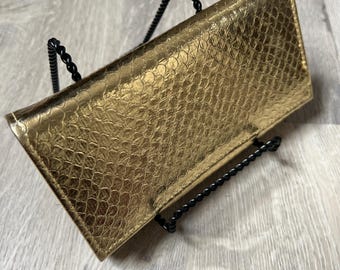 Gold Textured Metallic Vintage Wallet Coin Purse
