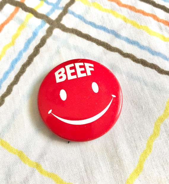 Vintage 1980s BEEF Smiley Face button pinback retr