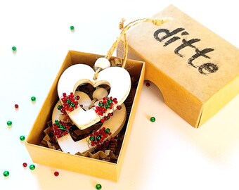 Adorno de corazón de madera con cuentas: decoración para Navidad y San Valentín