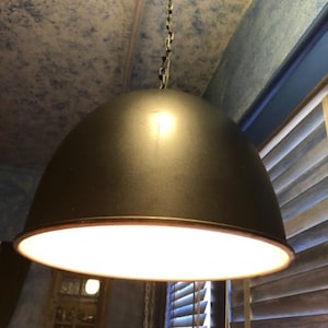Scoop hanging lamp