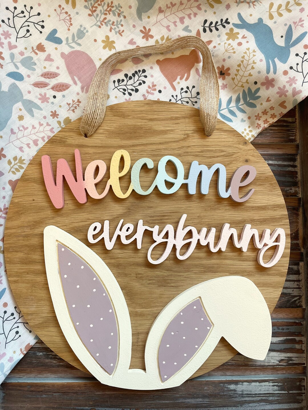 Zerbino per porta d'ingresso con stampa di coniglietto pasquale, con scritta Happy Easter Every Bunny Welcome Attraente lepre giglio, 58 x 40 cm